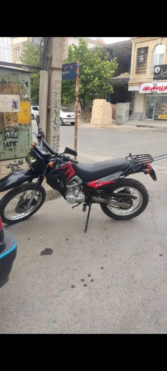 پرواز۲۰۰سیسی|موتورسیکلت|دورود, |دیوار