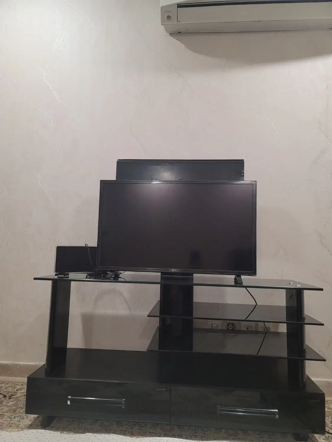 تلویزیون LG|تلویزیون و پروژکتور|قشم, |دیوار