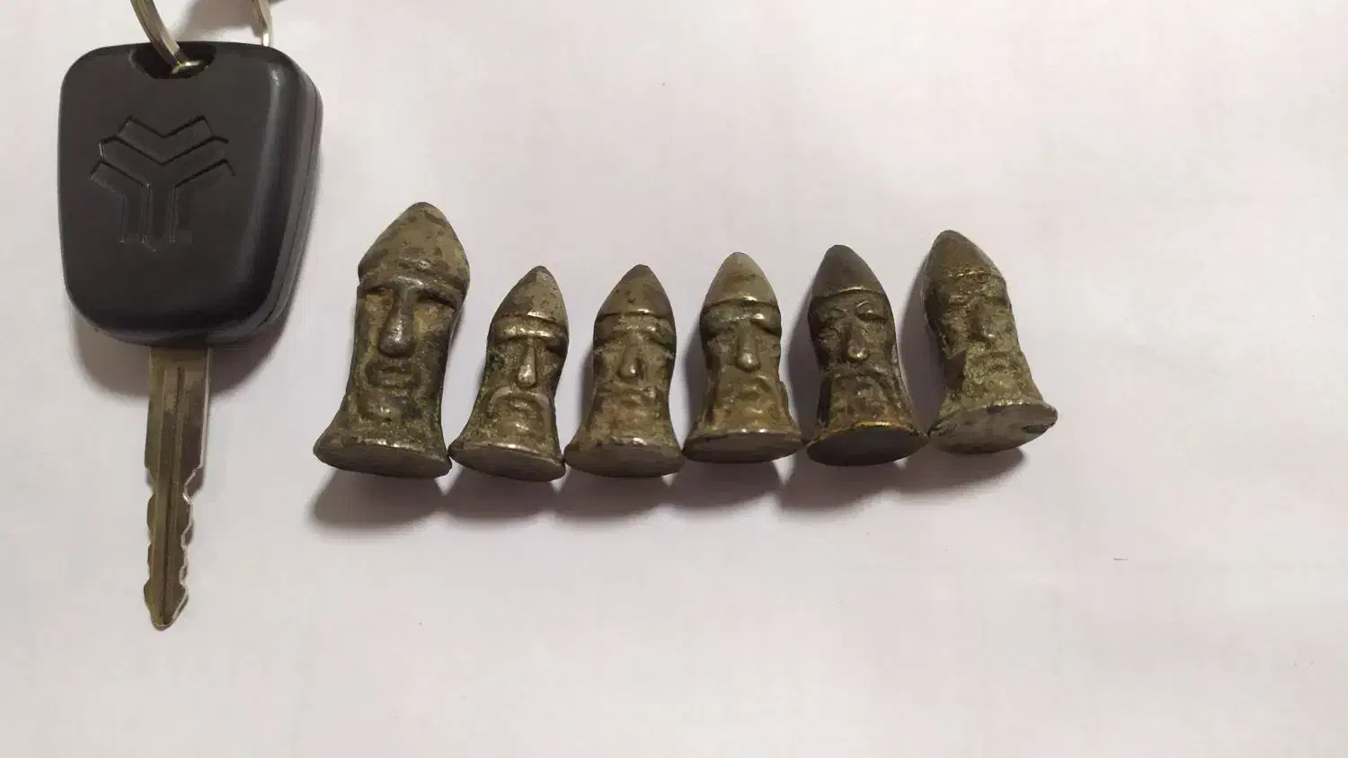 عتیقه|کلکسیون اشیاء عتیقه|شیراز, ترمینال باربری|دیوار