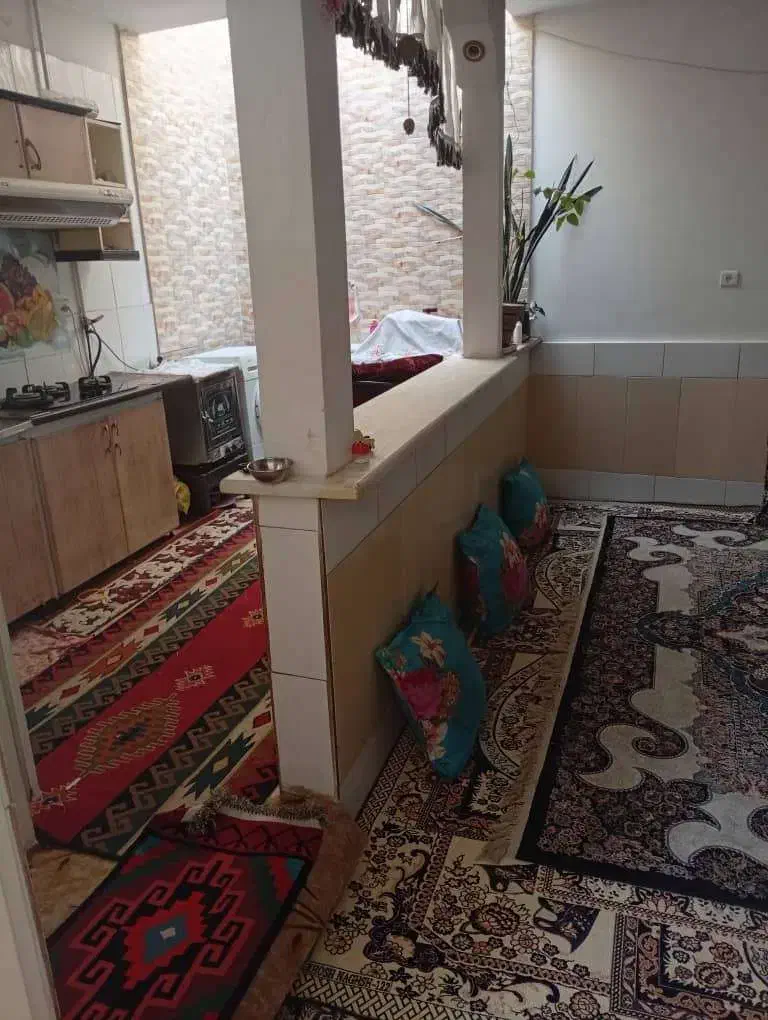 فروش ویلایی دو و نیم طبقه|فروش خانه و ویلا|قم, شاه ابراهیم|دیوار