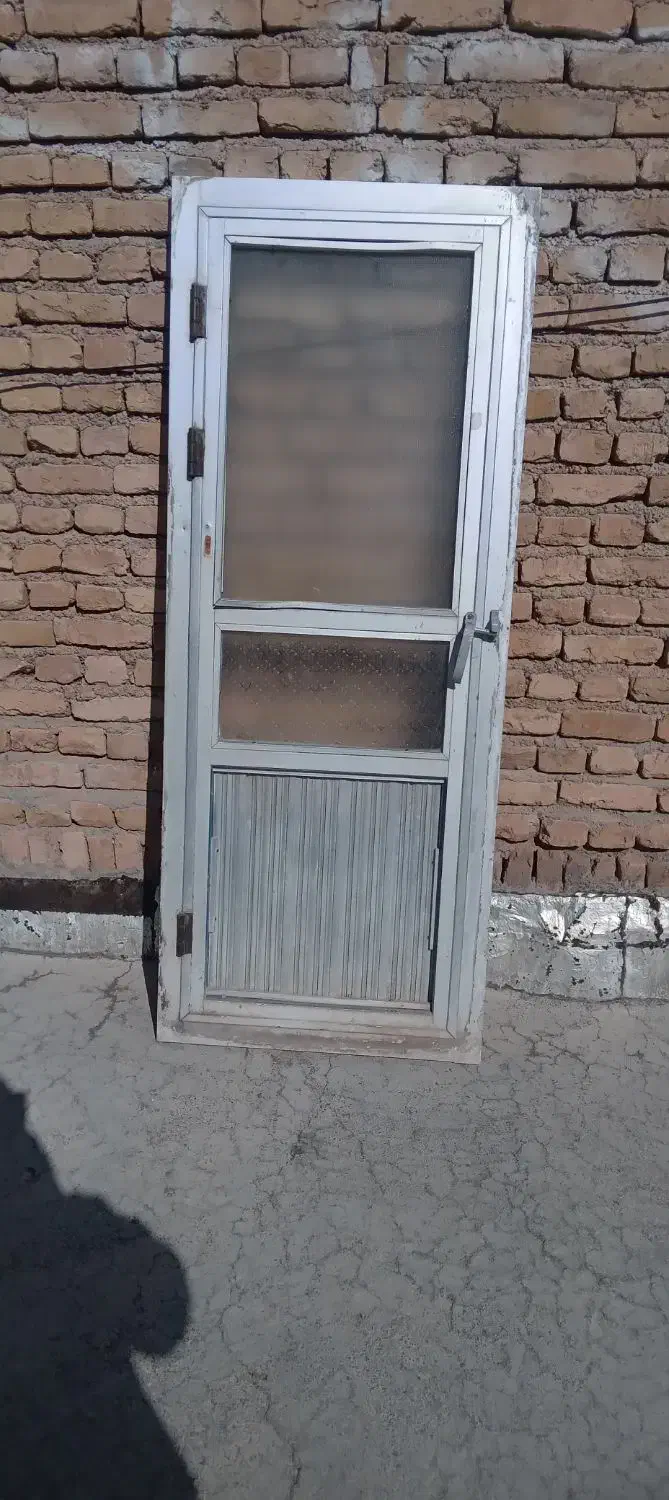 درب آلومینیوم حمام یا دستشویی|مصالح و تجهیزات ساختمان|یامچی, |دیوار