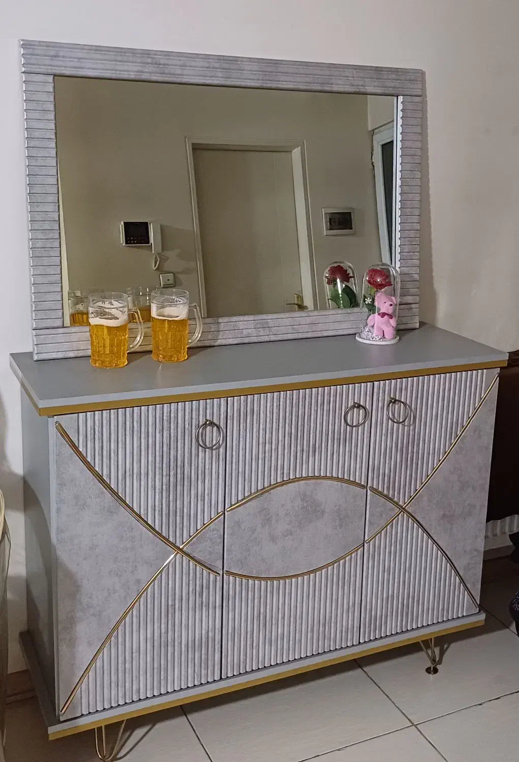 آینه کنسول و جاکفشی|بوفه، ویترین، کنسول|قدس, شهر‌قدس|دیوار