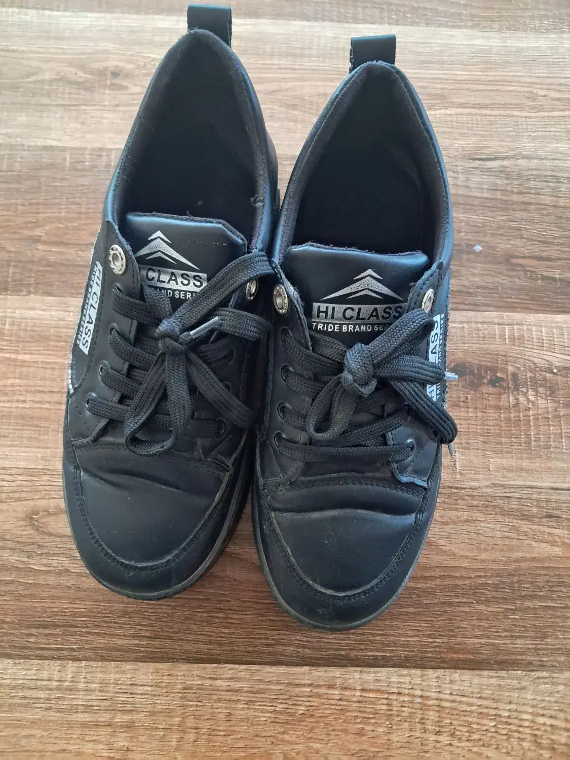 کفش نو چرم|کیف، کفش، کمربند|سرپل ذهاب, |دیوار