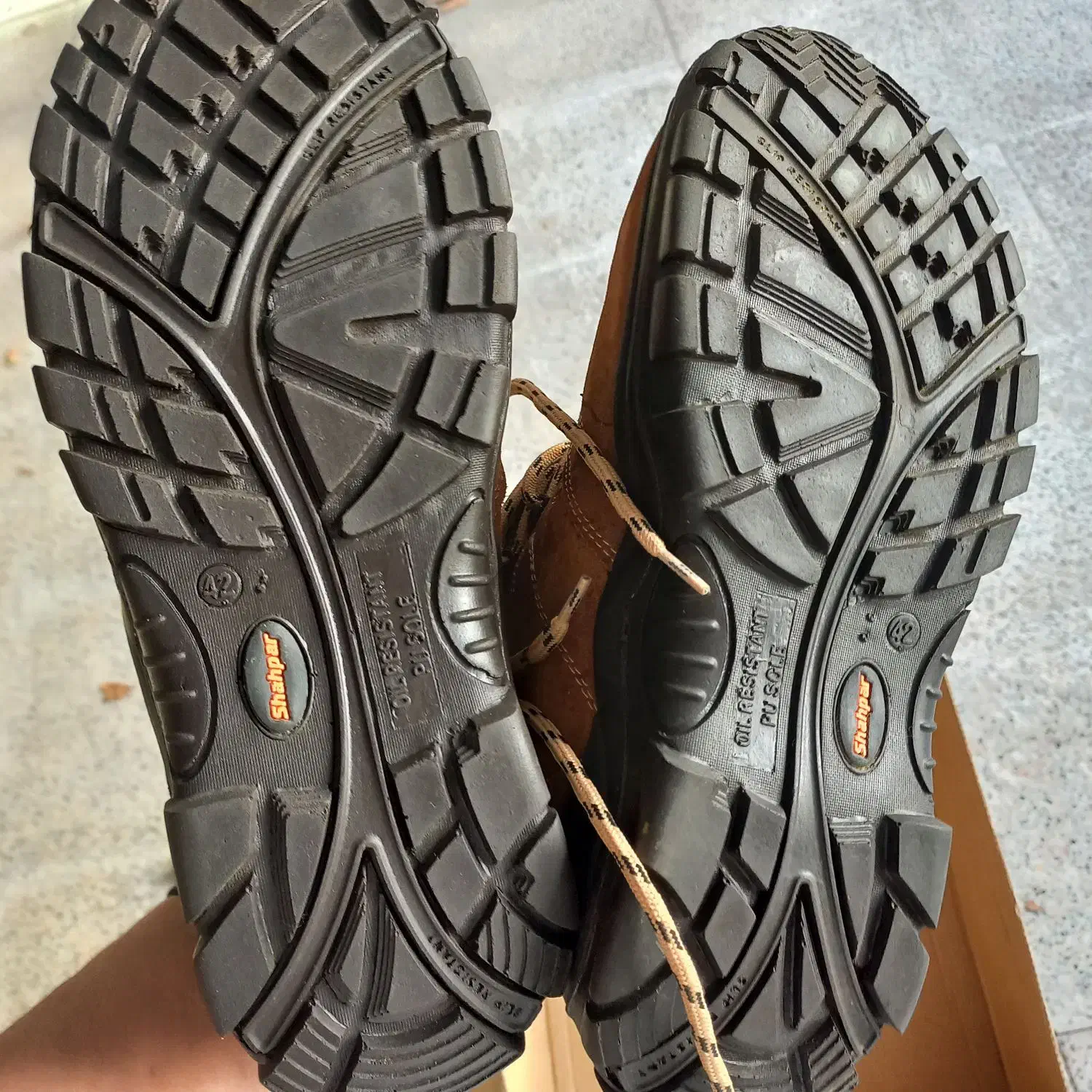 بوت سایز۴۲-۴۳|کیف، کفش، کمربند|کرج, فاز ۳ گوهردشت|دیوار