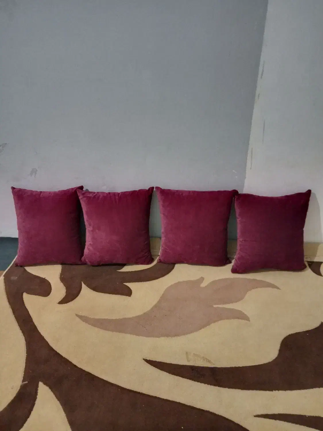 4عدد پشتی کوسن 50در50 خوشرنگ|مبلمان خانگی و میز عسلی|شیراز, شهدای شهرک سعدی|دیوار