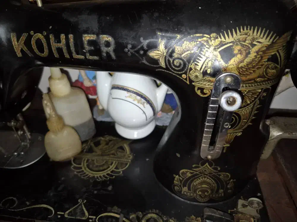 چرخ خیاطی آلمانی|چرخ خیاطی و ریسندگی|آمل, |دیوار