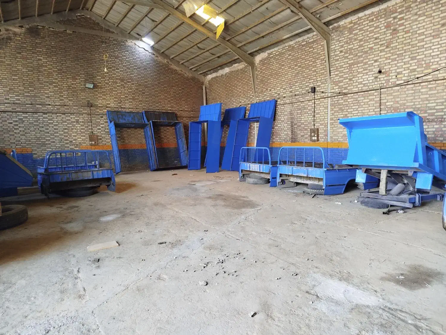 خرید و فروش انواع اتاق نیسان(ساخت و تولید کمپرسی)|قطعات یدکی و لوازم جانبی|تبریز, |دیوار