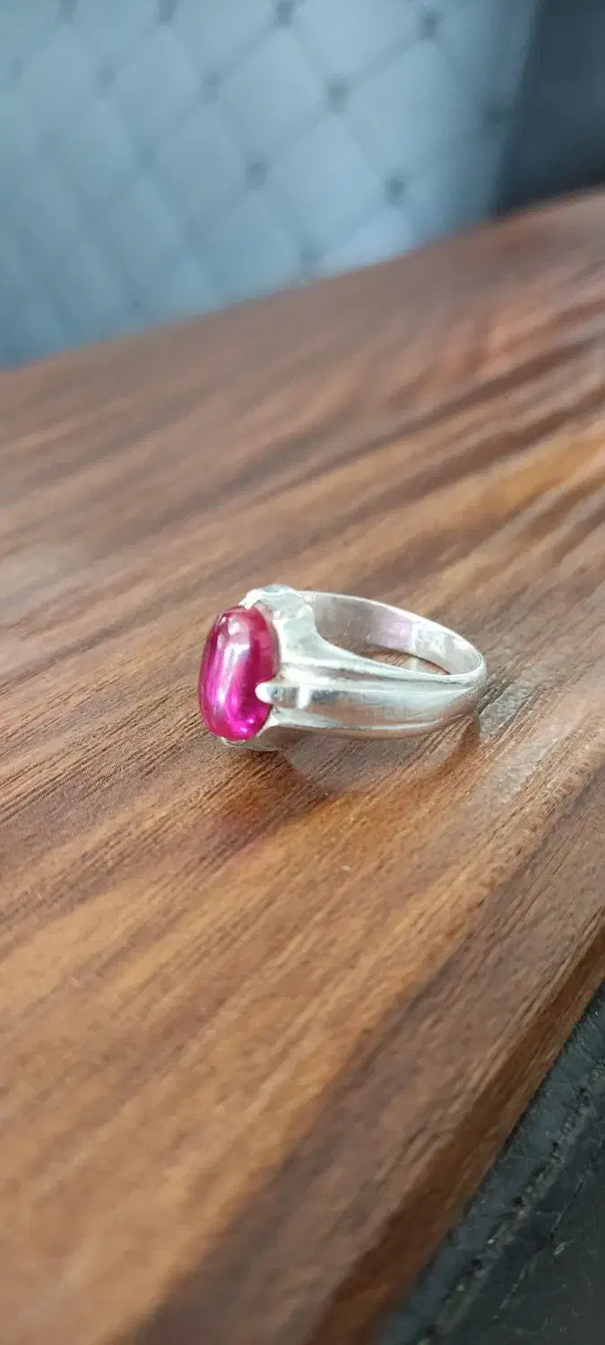 انگشتر یاقوت|جواهرات|گالیکش, |دیوار