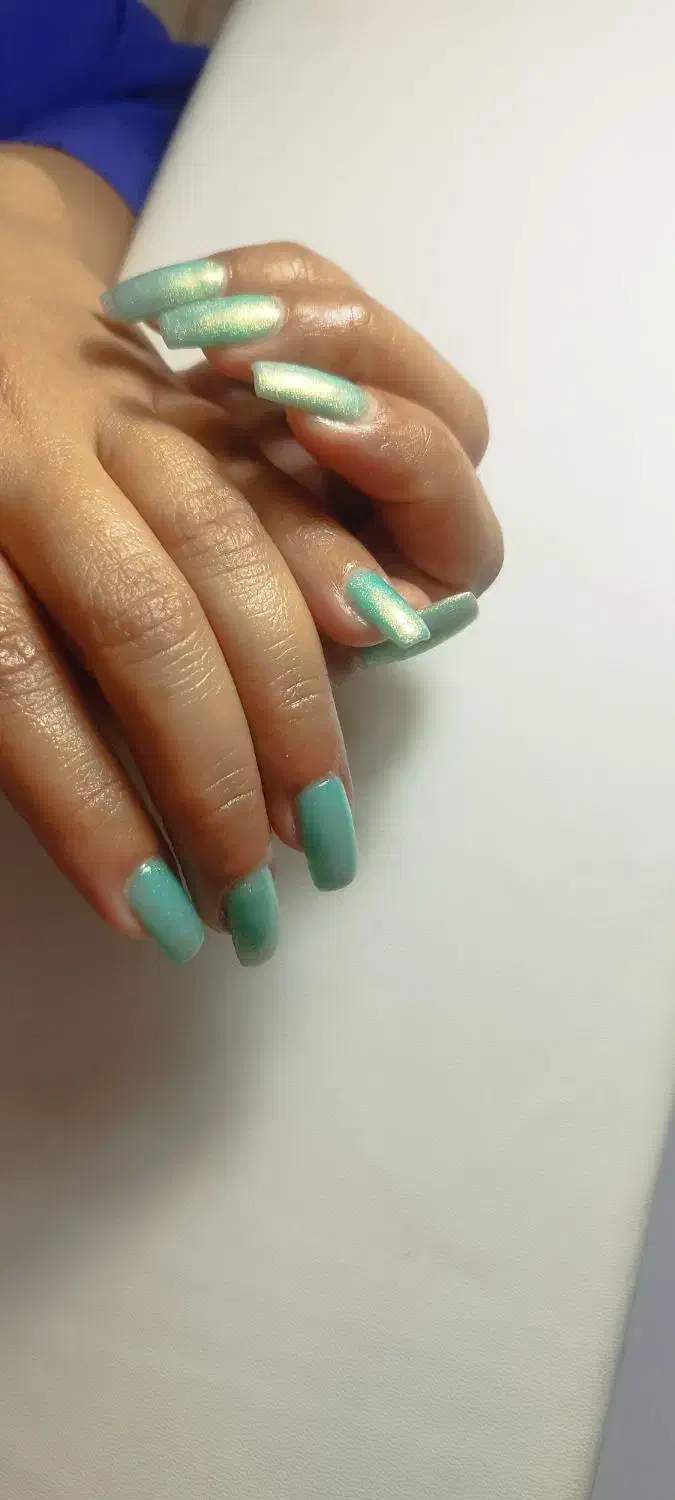 خدمات ناخن با قیمت مناسب|خدمات آرایشگری و زیبایی|اصفهان, مفتح|دیوار