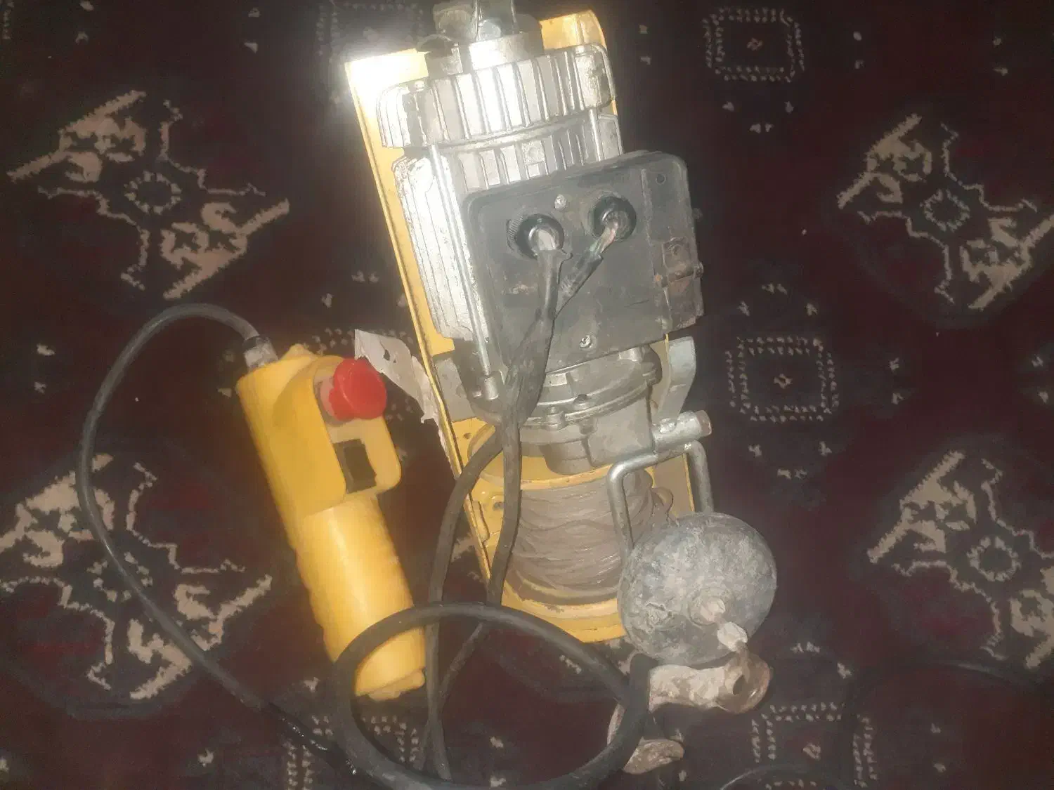 وینج برقی بالابر ۱۵۰\۳۰۰کیلوگرم|مصالح و تجهیزات ساختمان|بندر ترکمن, |دیوار