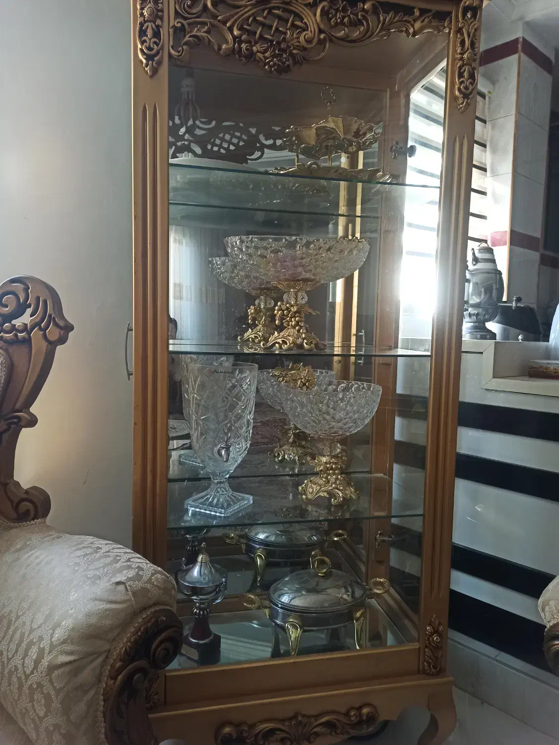 بوفه در حد نو|بوفه، ویترین، کنسول|بابل, |دیوار