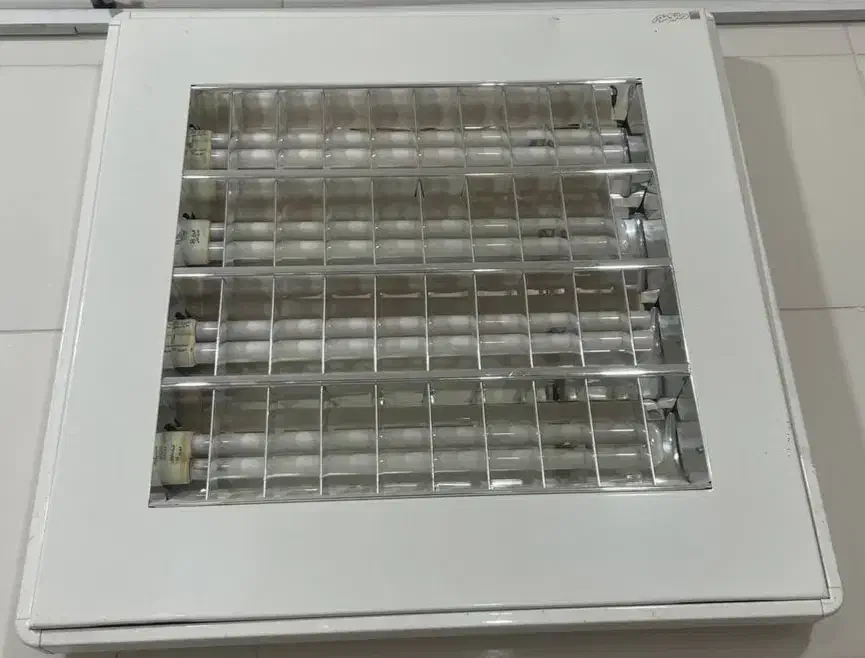 مهتابی|لامپ و چراغ|روانسر, |دیوار