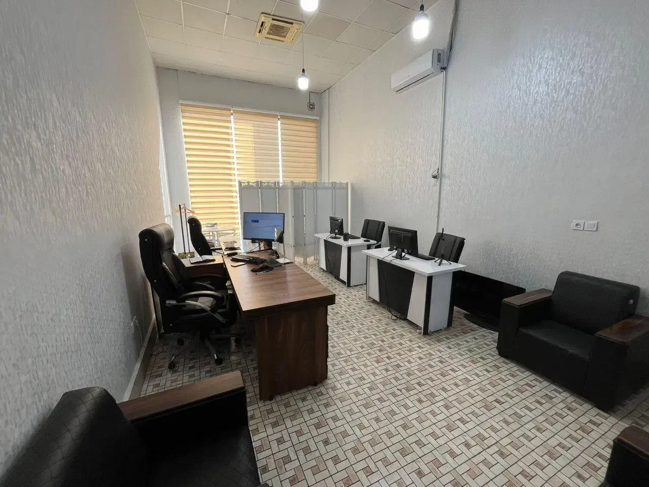 استخدام نیروی تولید محتوای سایت|استخدام رایانه و فناوری اطلاعات|اندیشه, اندیشه فاز ۴|دیوار