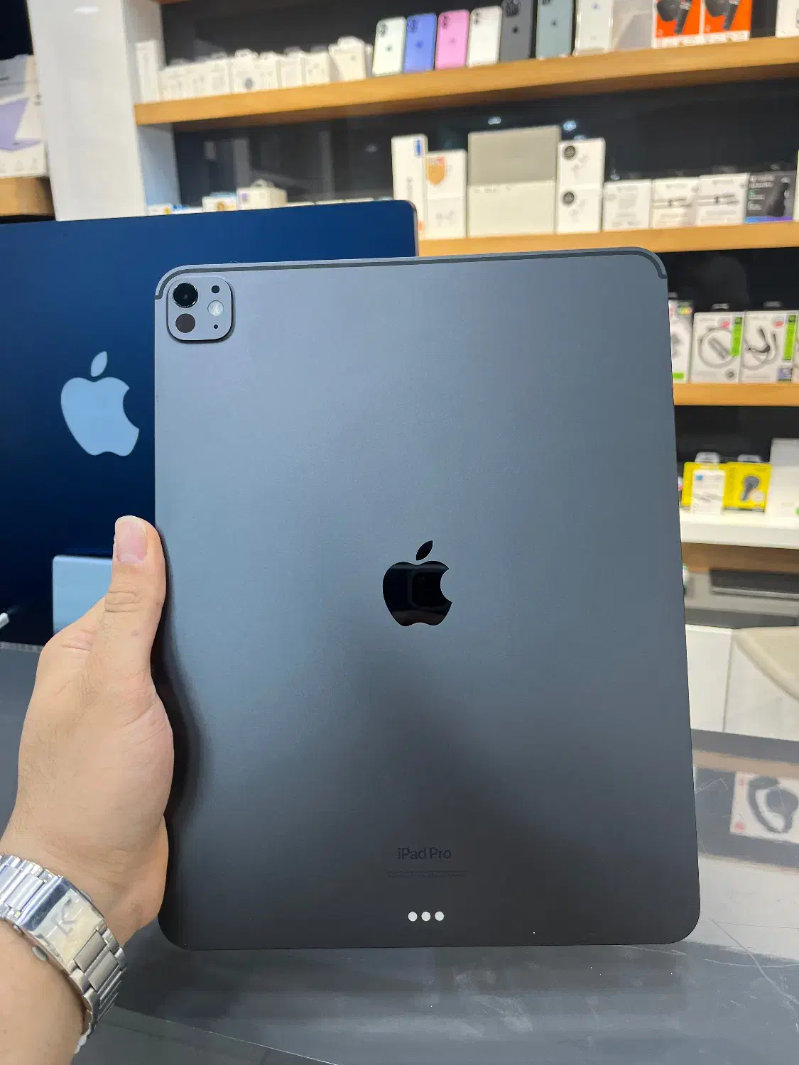 ipad pro m4 13inch|تبلت|کرج, عظیمیه|دیوار