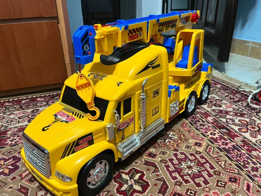 ماشین چرثقیل اسباب بازی|اسباببازی بچه|تالش, هشتپر|دیوار