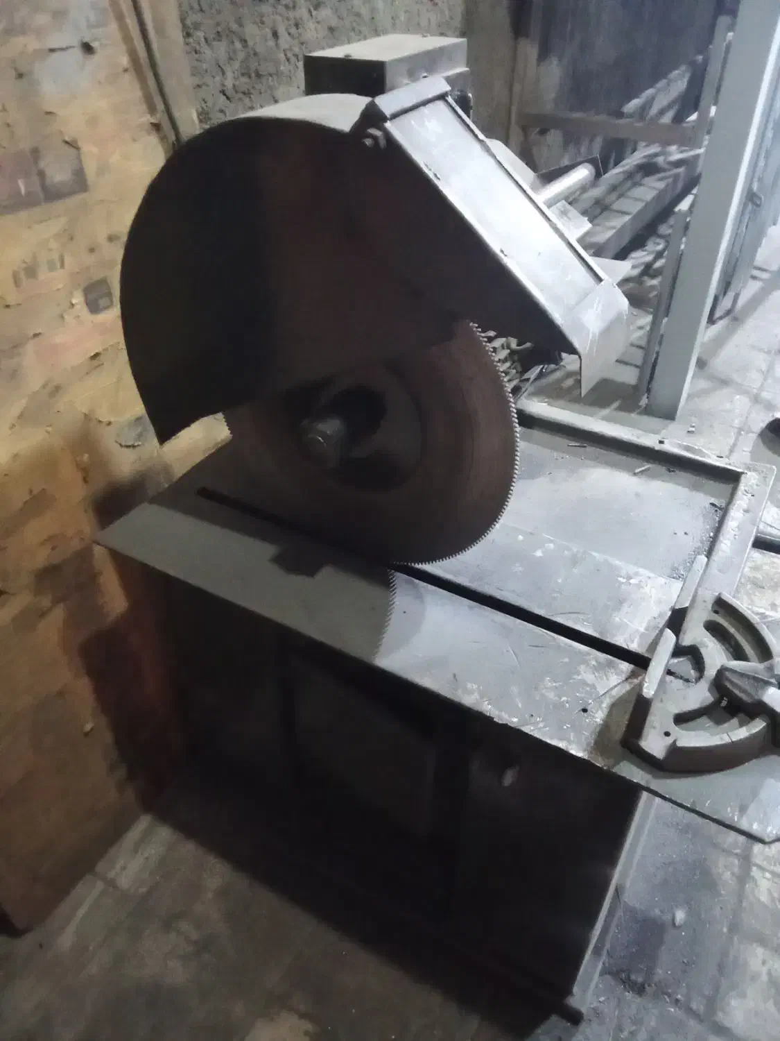 اره اتشی|ماشینآلات صنعتی|الوند, |دیوار