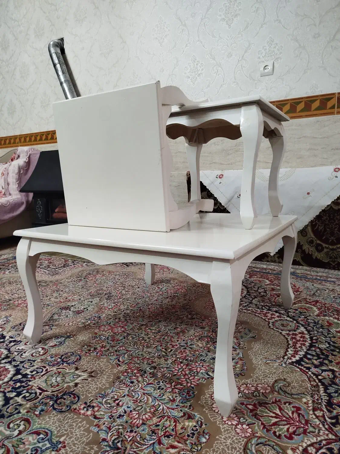 جلو مبلی وعسلی|مبلمان خانگی و میز عسلی|میانه, |دیوار