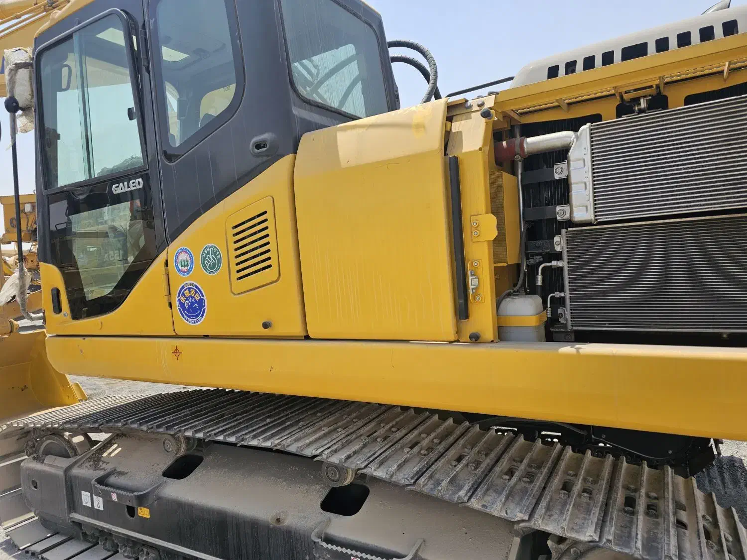 بیل مکانیکی کوماتسو 220 خط 7 صفر مدل 2023|خودرو سنگین|خرمشهر, |دیوار