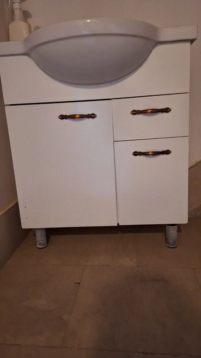 روشویی کمد دار سرویس بهداشتی|لوازم سرویس بهداشتی|مشهد, رضاشهر|دیوار