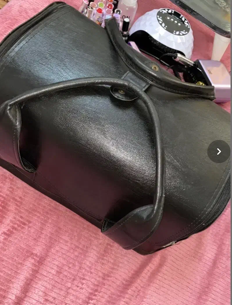 وسایل کاشت ناخن|آرایشگاه و سالنهای زیبایی|رشت, آب و برق|دیوار