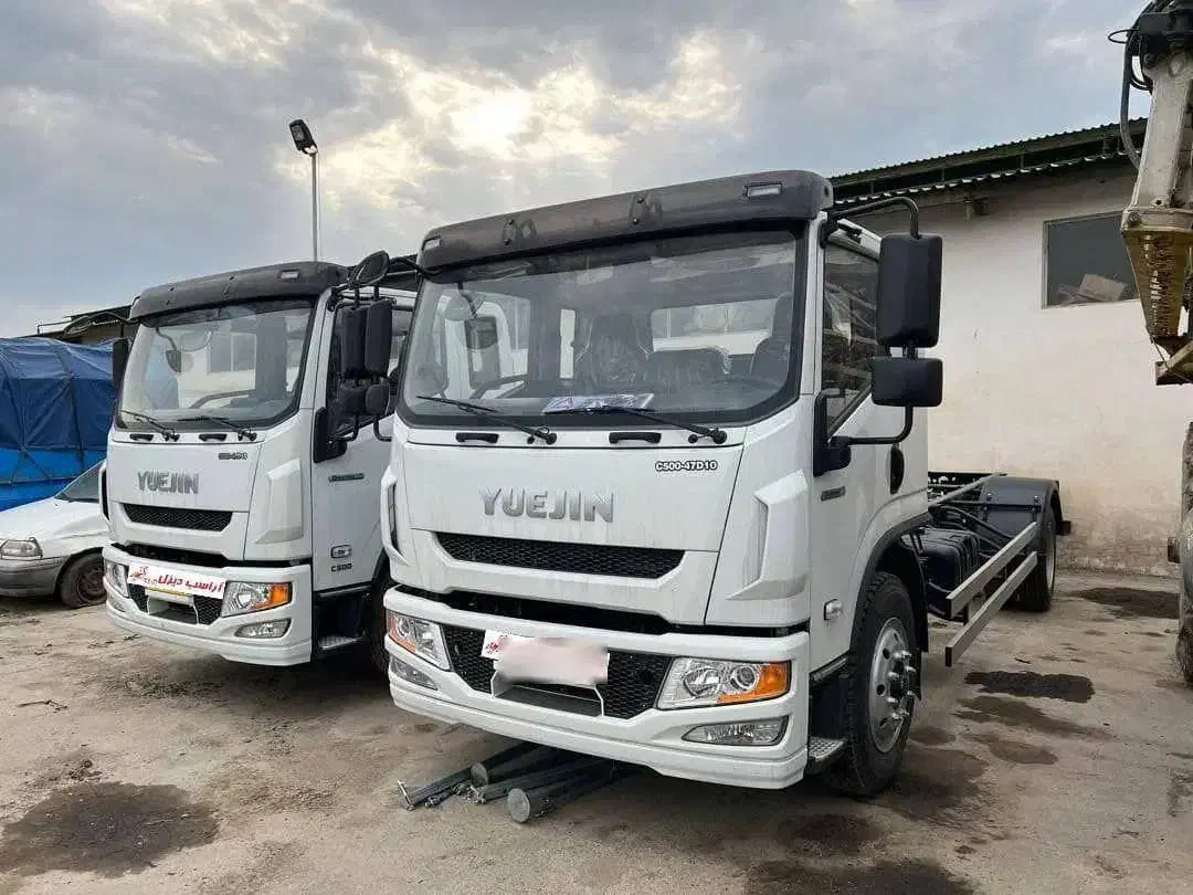 فروش فوری یوجین ۱۱ تن و فورس ۱۲ تن|خودرو سنگین|تهران, آبشار تهران (دریاچه)|دیوار