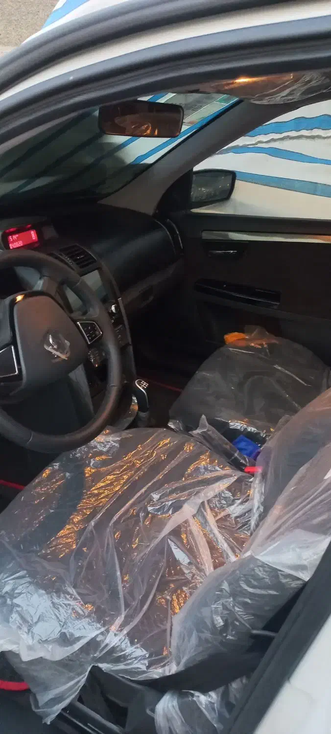 سورن پلاس ۴۰۴ دریچه سیمی|خودرو سواری و وانت|صحنه, |دیوار