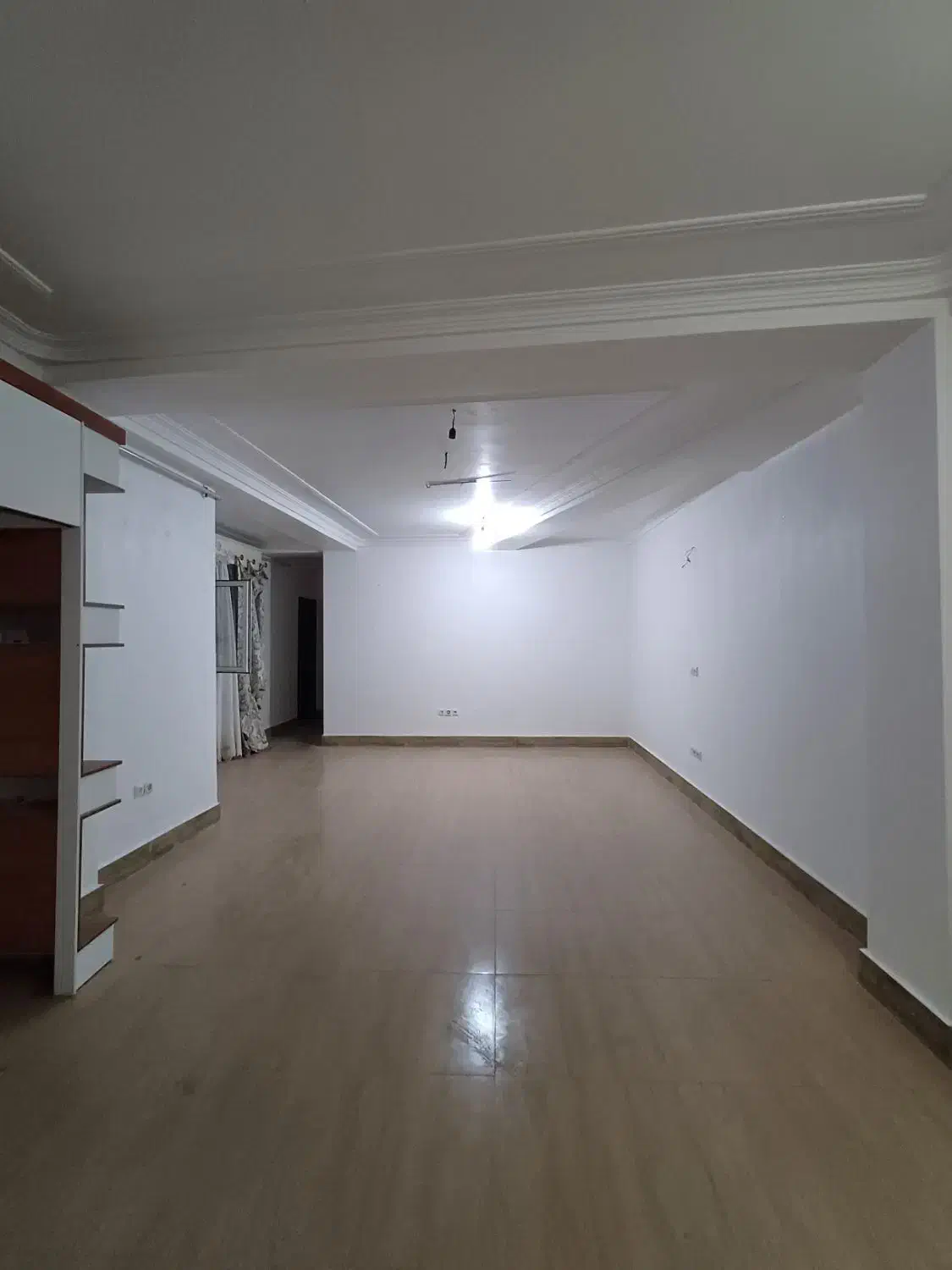 اپارتمان۹۸متری دو خواب سندتک برگ تازه ساخت وام دار|فروش آپارتمان|آزادشهر, |دیوار