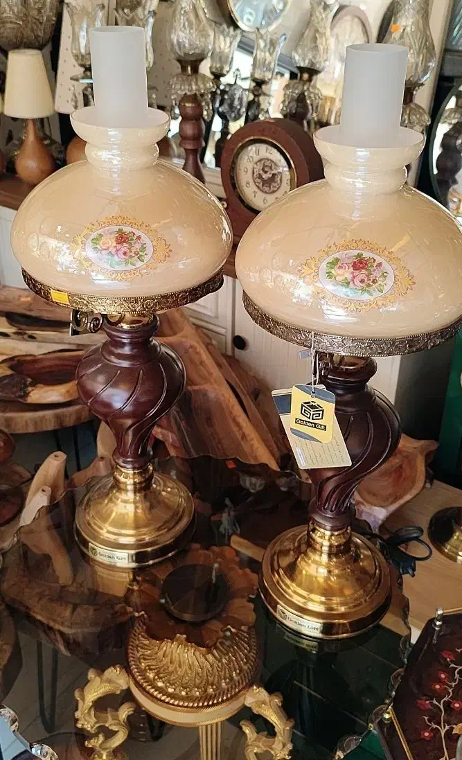 شمعدان سایز بزرگ رومیزی golden gift|چراغ خواب و آباژور|تبریز, |دیوار