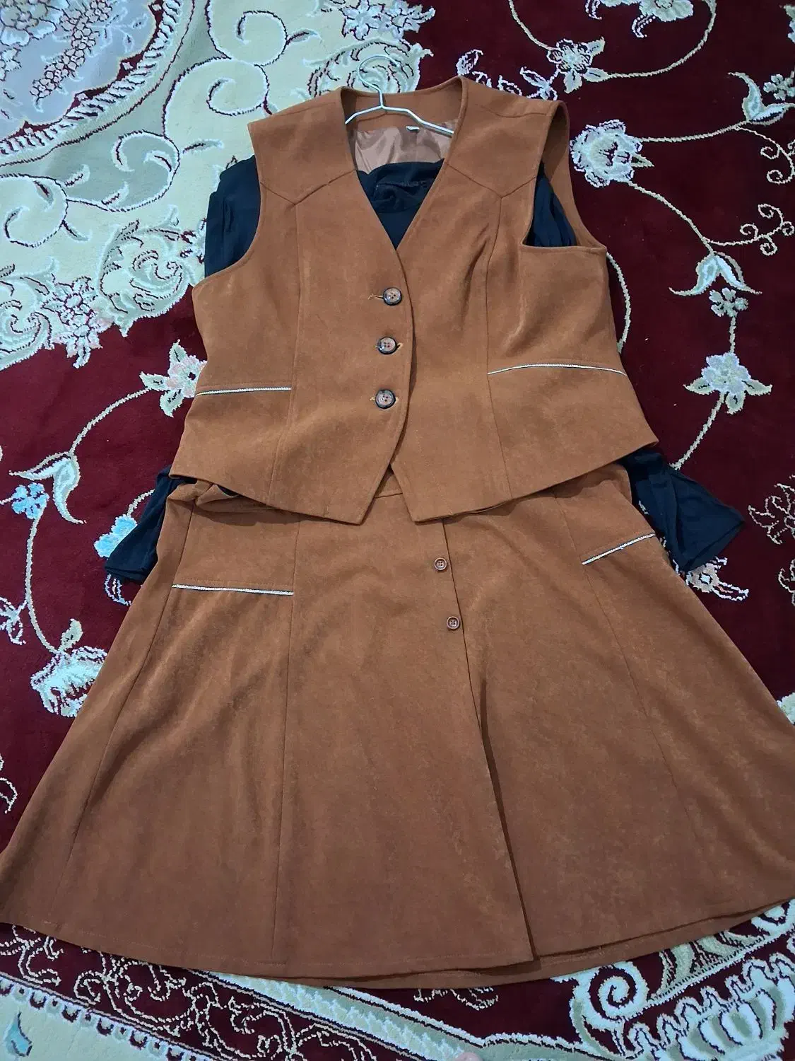 کت سارافون|لباس|کنگاور, |دیوار