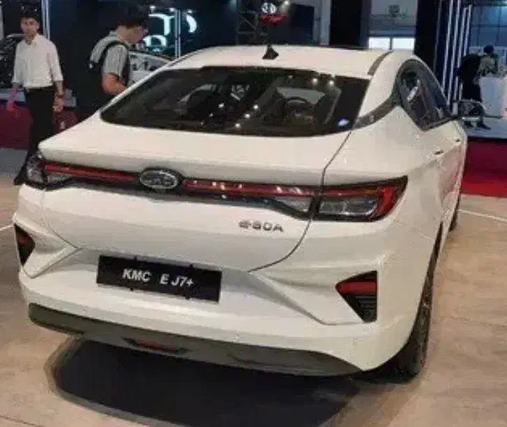 kmc ej7+ کی ام سی مدل 2025 تجارت خودروخسروانی TKK|خودرو سواری و وانت|تهران, حکمت|دیوار