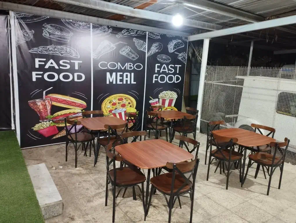 ساندویج زن و فروشنده|استخدام خدمات فروشگاه و رستوران|کرمان, |دیوار