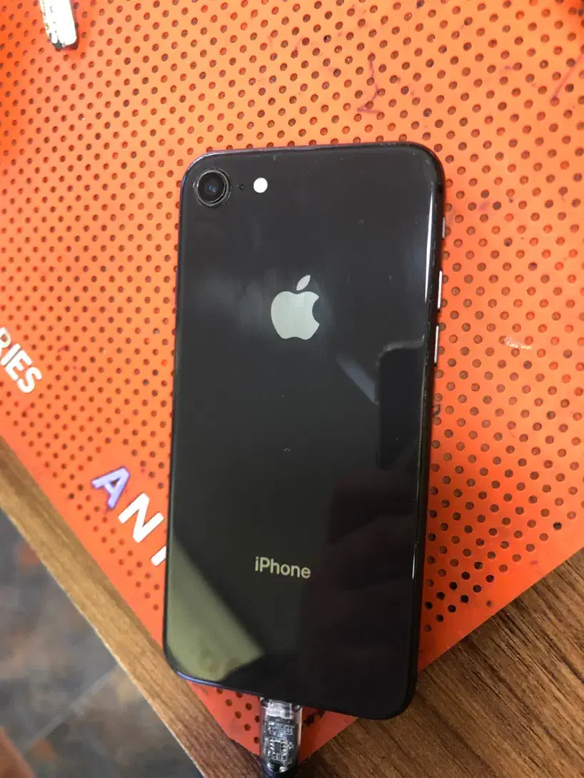 ایفون ۸|موبایل|شیروان (خراسان), |دیوار