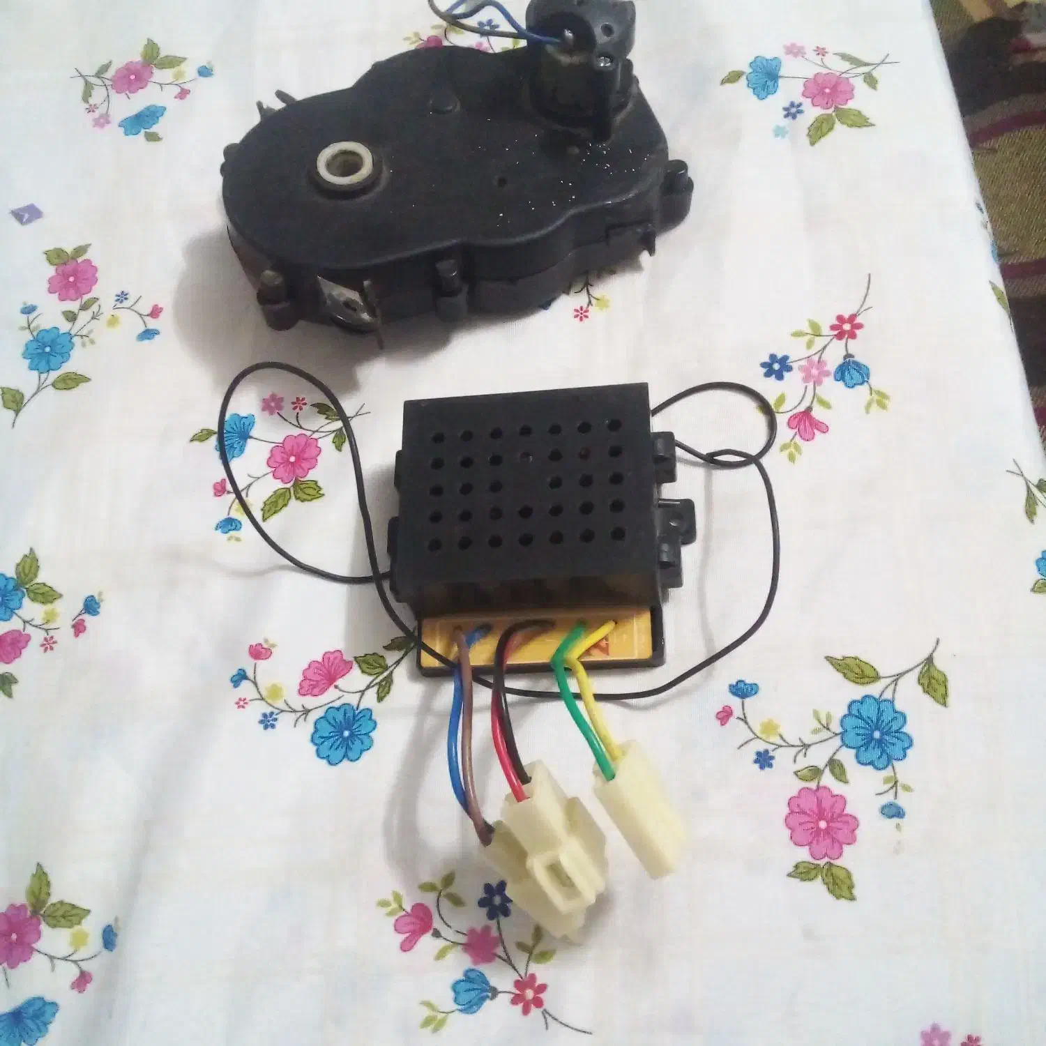 قطعات ماشین شارژی|اسباببازی|سبزوار, قلعهنو دهزار|دیوار