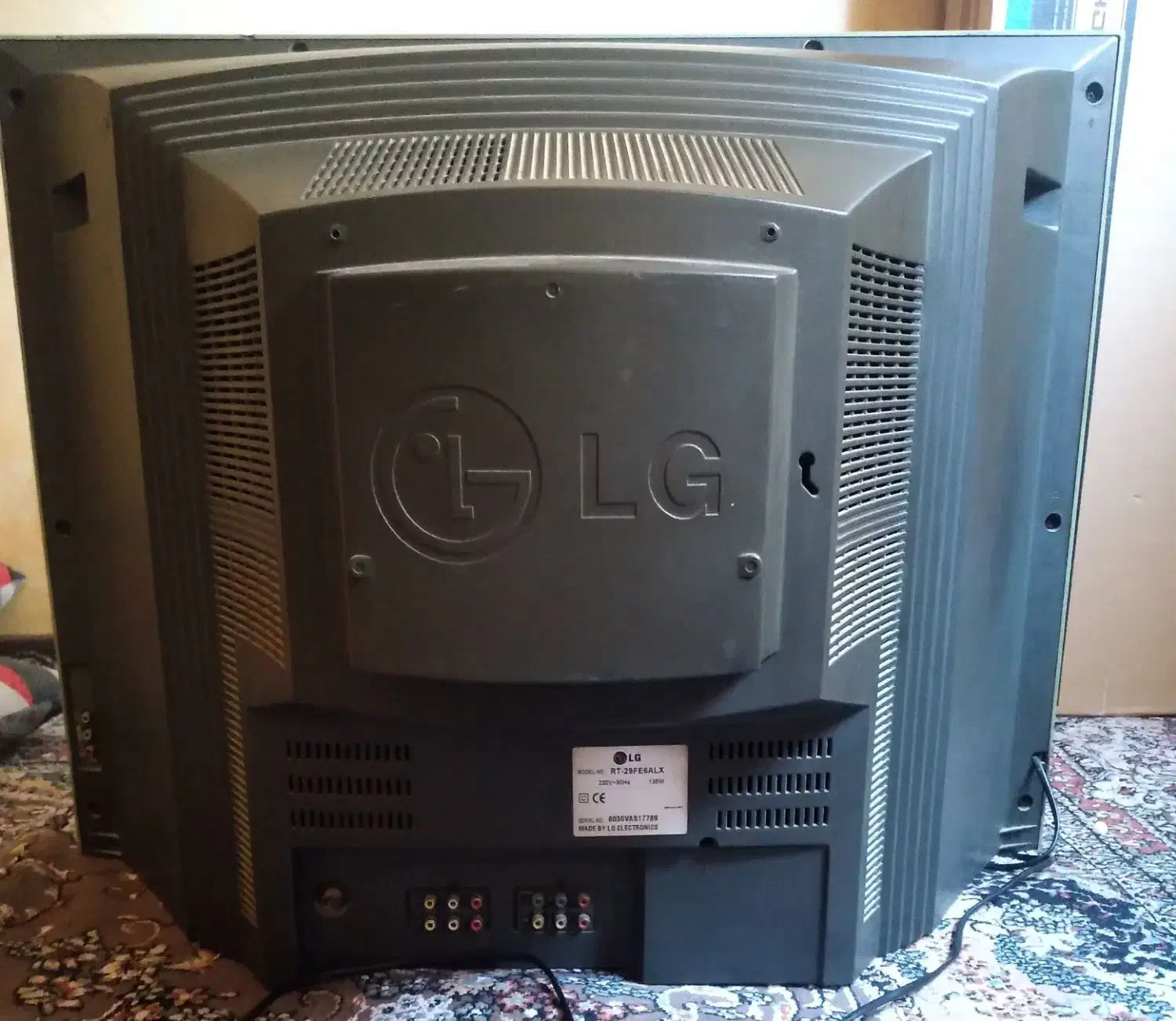 تلویزیون برا فروش|تلویزیون و پروژکتور|پرند, فاز ۵|دیوار