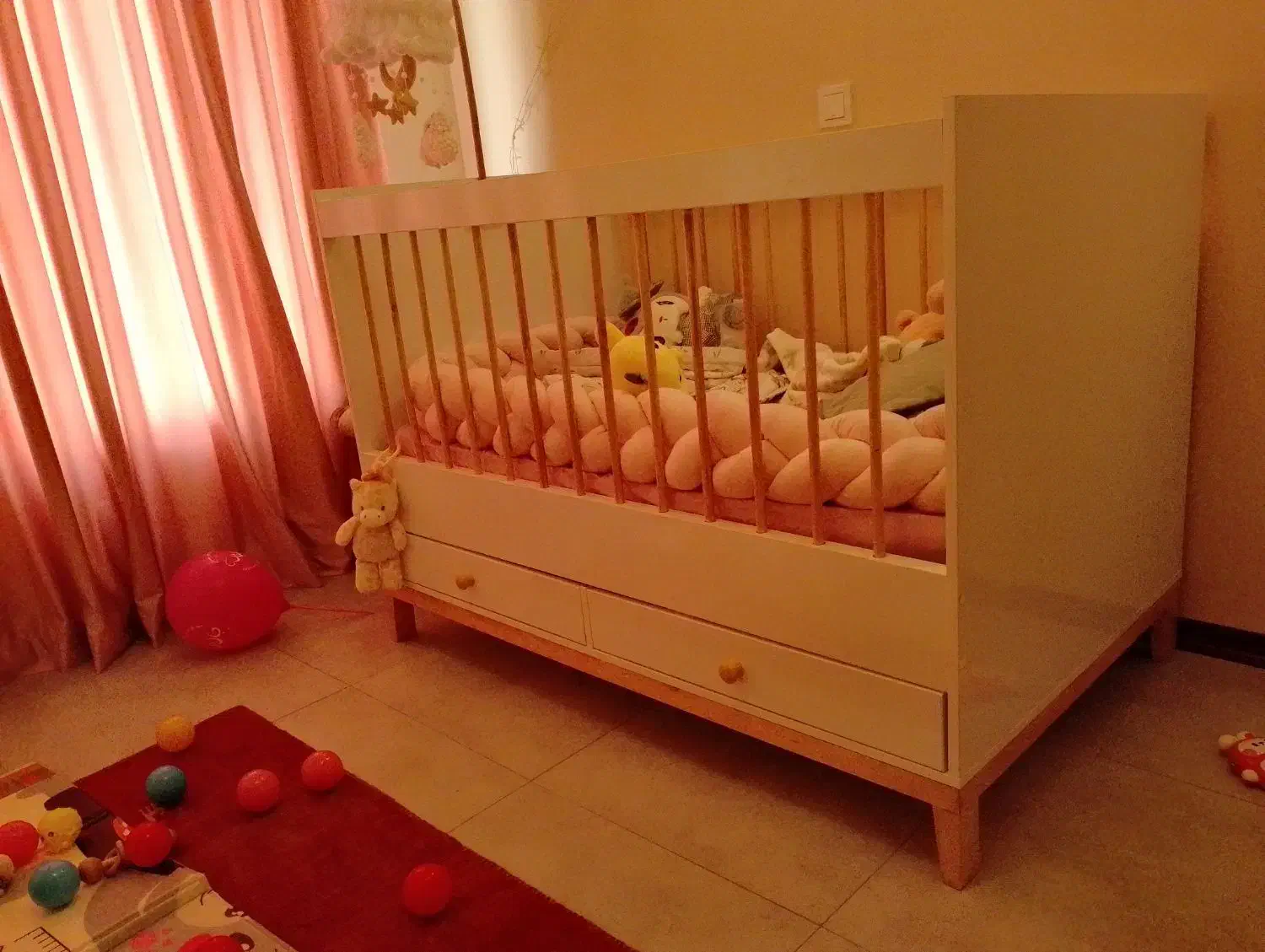 تخت کودک|تخت و صندلی بچه|تهران, نیلوفر|دیوار