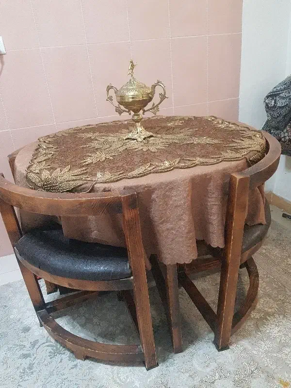 ناهارخوری|میز و صندلی غذاخوری|کرمانشاه, |دیوار