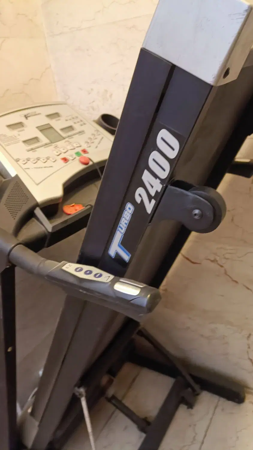 تردمیل TURBO FITNEES|تجهیزات ورزشی|تهران, هفت چنار|دیوار