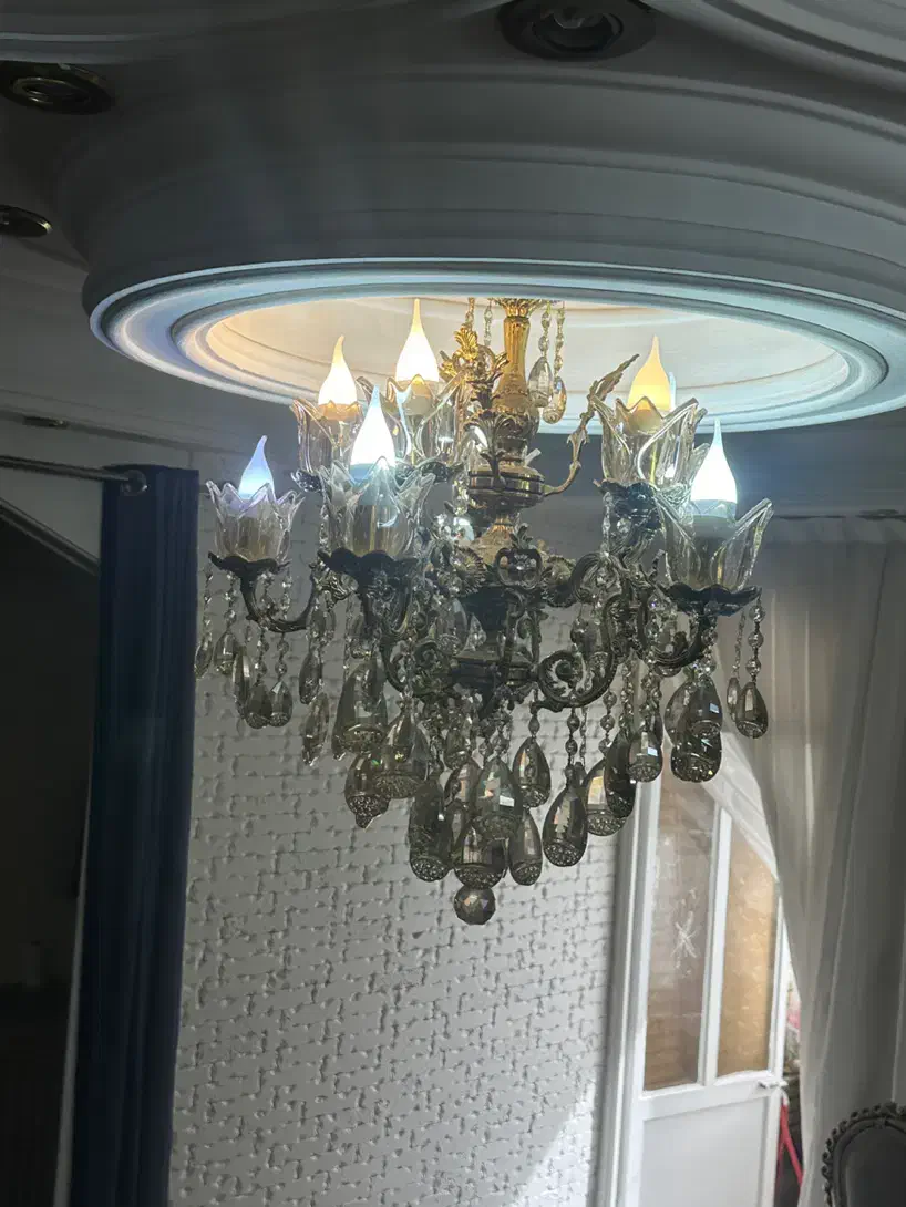 لوستر برنز۱۰ شاخه|لوستر و چراغ آویز|قم, انسجام|دیوار