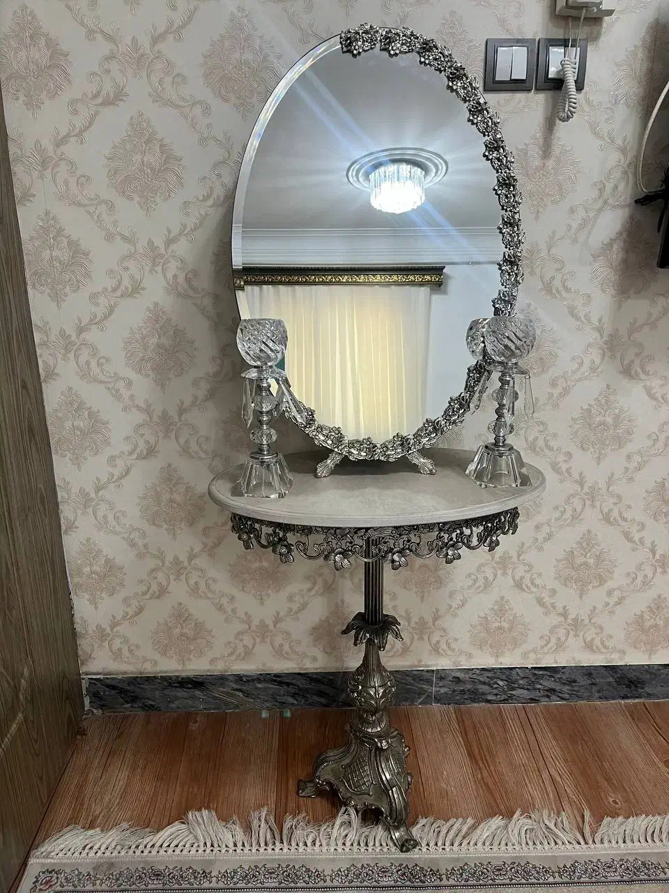 آینه و شمعدان|بوفه، ویترین، کنسول|رشت, فلسطین|دیوار