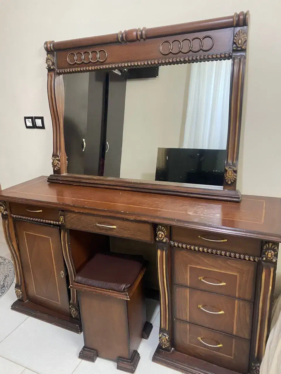 آینه دراور / دوتا پاتختی چوب|تخت و سرویس خواب|گلبهار, شهر جدید گلبهار|دیوار