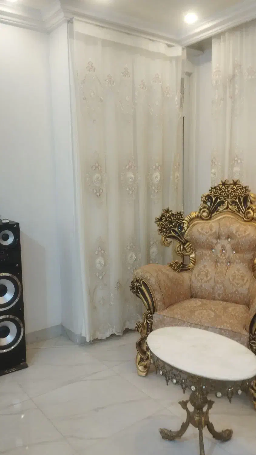 ساختمان سه طبقه نوساز|فروش آپارتمان|ارومیه, |دیوار