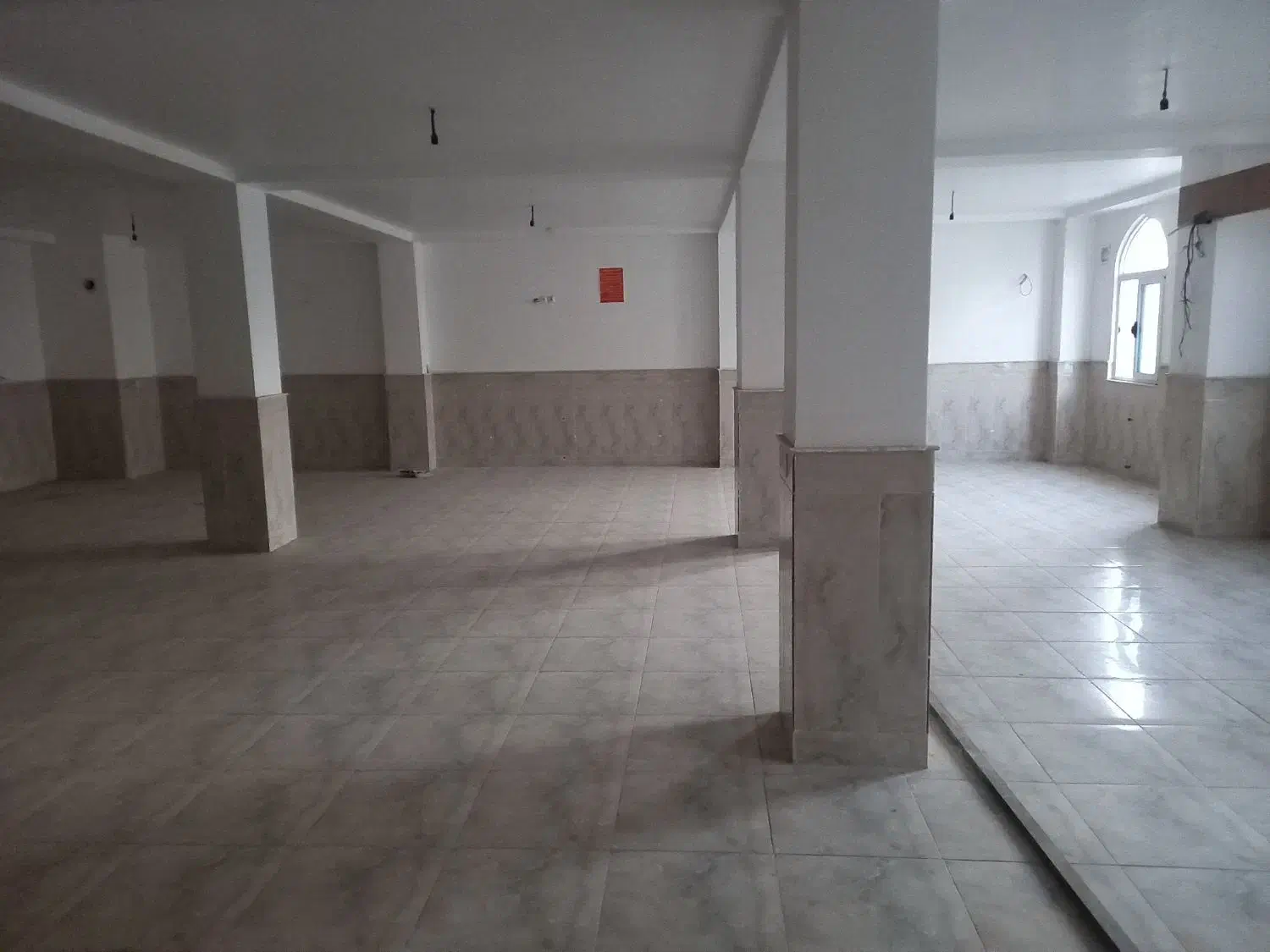 رهن واجاره دوواحد کارگاهی|اجارهٔ مغازه و غرفه|آباده, |دیوار