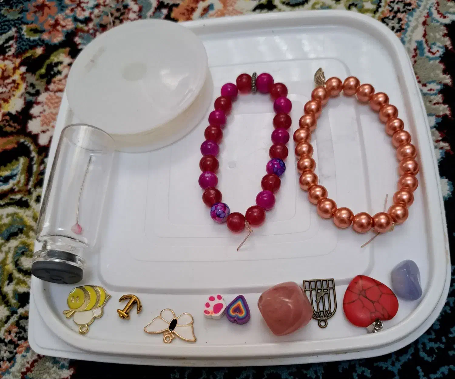 دستبند و گردن بند و انگشتر مرواریدی|بدلیجات|آستانه اشرفیه, |دیوار