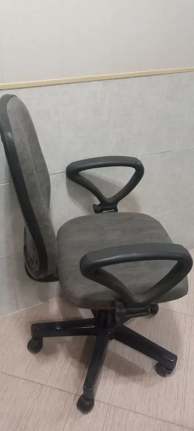 صندلی چرخدار|صندلی و نیمکت|اراک, |دیوار