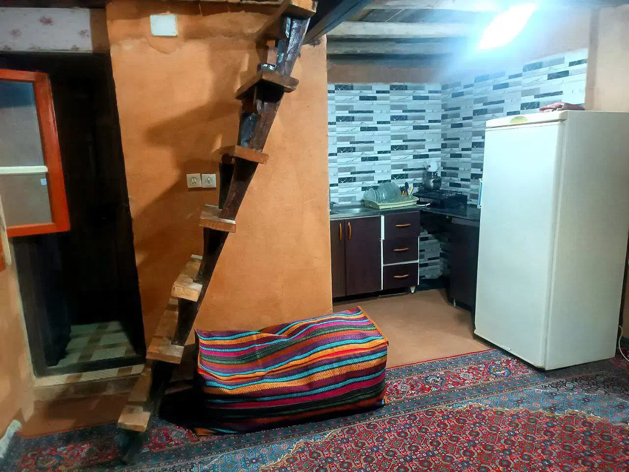 اجاره کلبه های سنتی|اجارهٔ کوتاه‌مدت ویلا و باغ|پل سفید, |دیوار