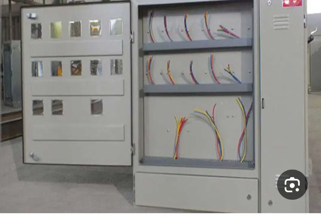 ساخت انواع تابلو برق ساختمان وسه فاز صنعتی|خدمات پیشه و مهارت|رشت, نامجو|دیوار