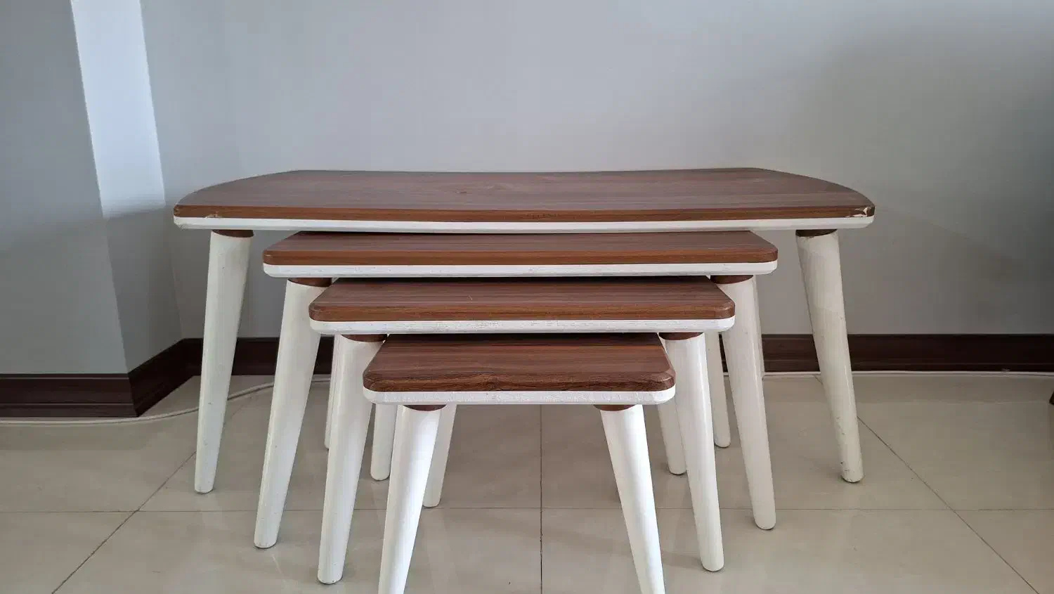 میز عسلی چوبی 4 تیکه تمیز و بدون ایراد|مبلمان خانگی و میز عسلی|گنبد کاووس, |دیوار