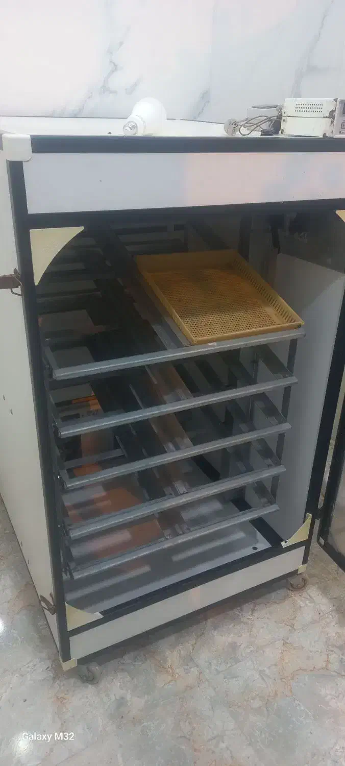 دستگاه جوجه کشی 950 تایی صنعتی  درحد نو|لوازم جانبی حیوانات|قیدار, |دیوار