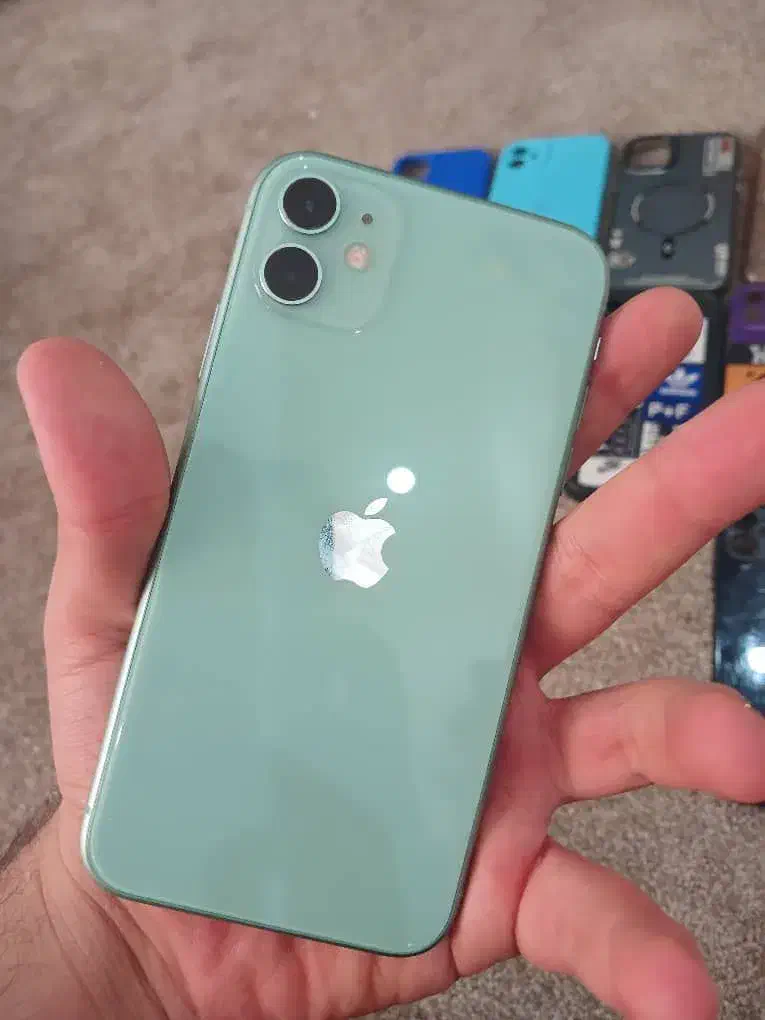 آیفون۱۱نرمال با۱۴قاب|موبایل|قائمشهر, |دیوار