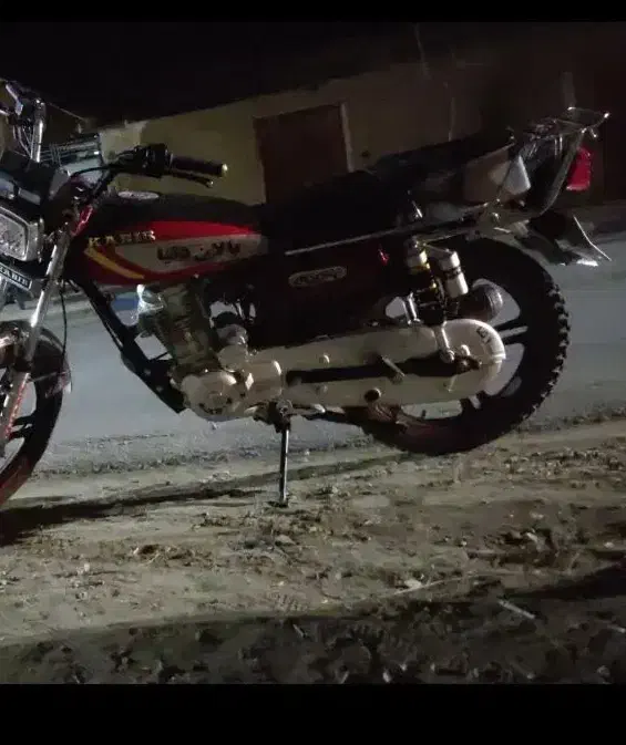 موتور ۲۰۰ کبیر|موتورسیکلت|یزد, |دیوار